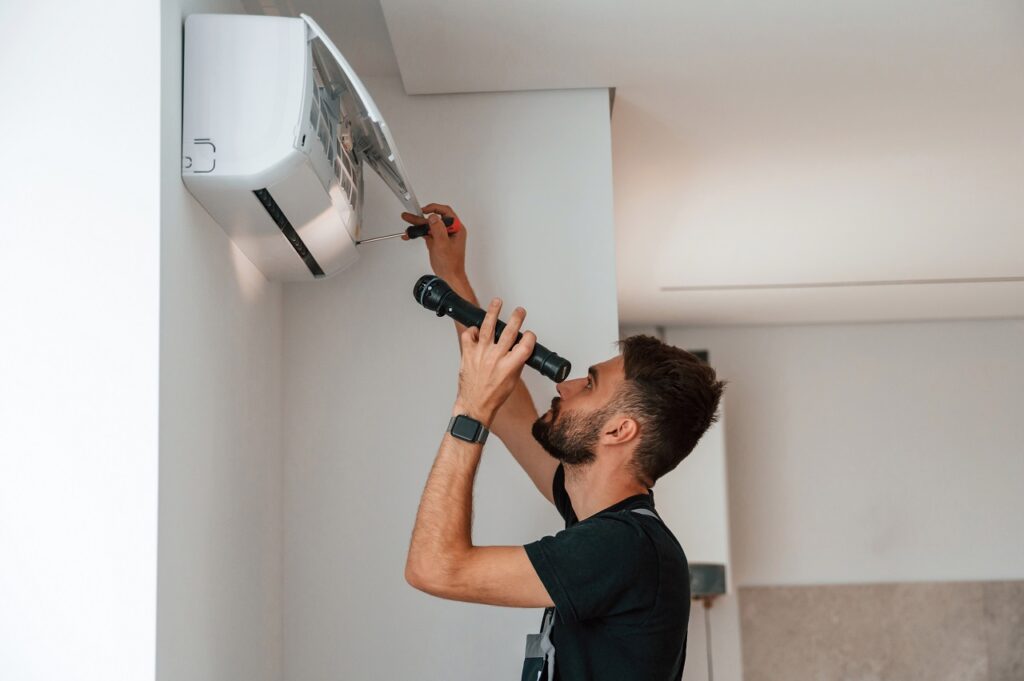 Maximizing Air Quality with Professional AC Inspections 7 AC inspection