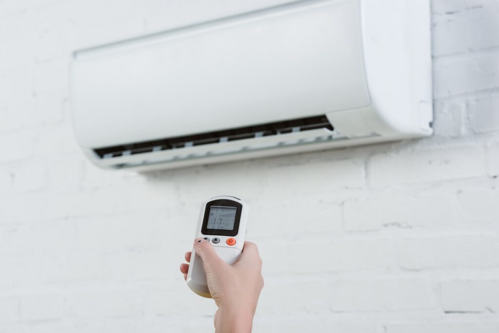 Upgrading Your AC System: Improve Energy Efficiency and Comfort in Your Space 1 AC upgrade